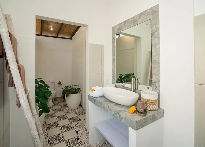 Balika 1 - Beautiful 3br Private Retreat In * Canggu