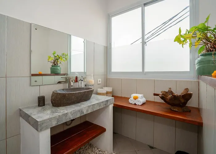 Balika 1 - Beautiful 3br Private Retreat In * Canggu