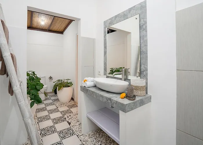 Balika 1 - Beautiful 3br Private Retreat In *