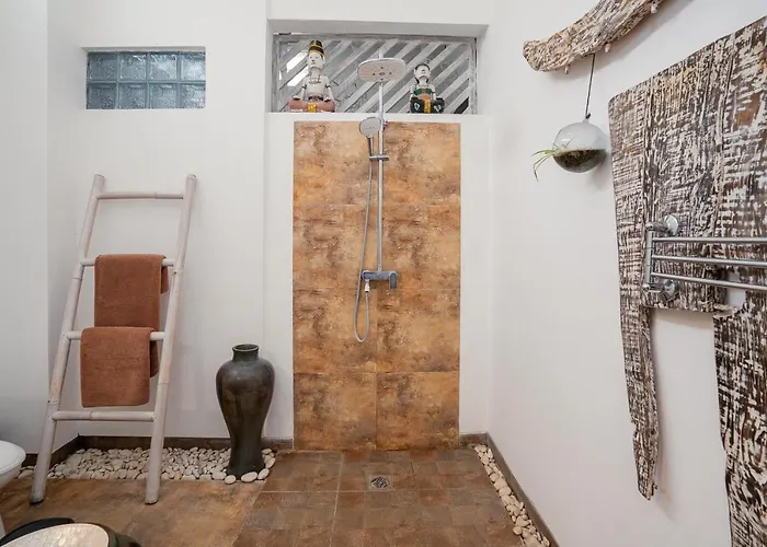 Balika 1 - Beautiful 3br Private Retreat In